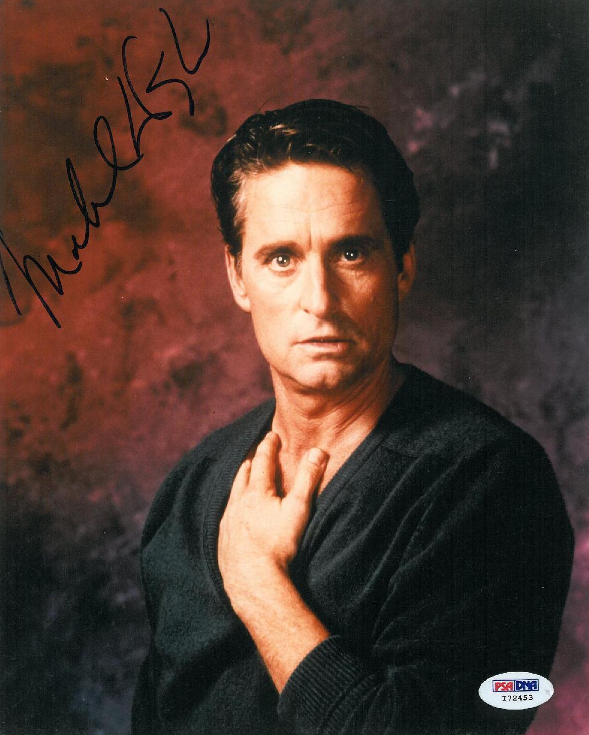 Michael Douglas Signed Authentic Autographed 8x10 Photo Poster painting (PSA/DNA) #I72453