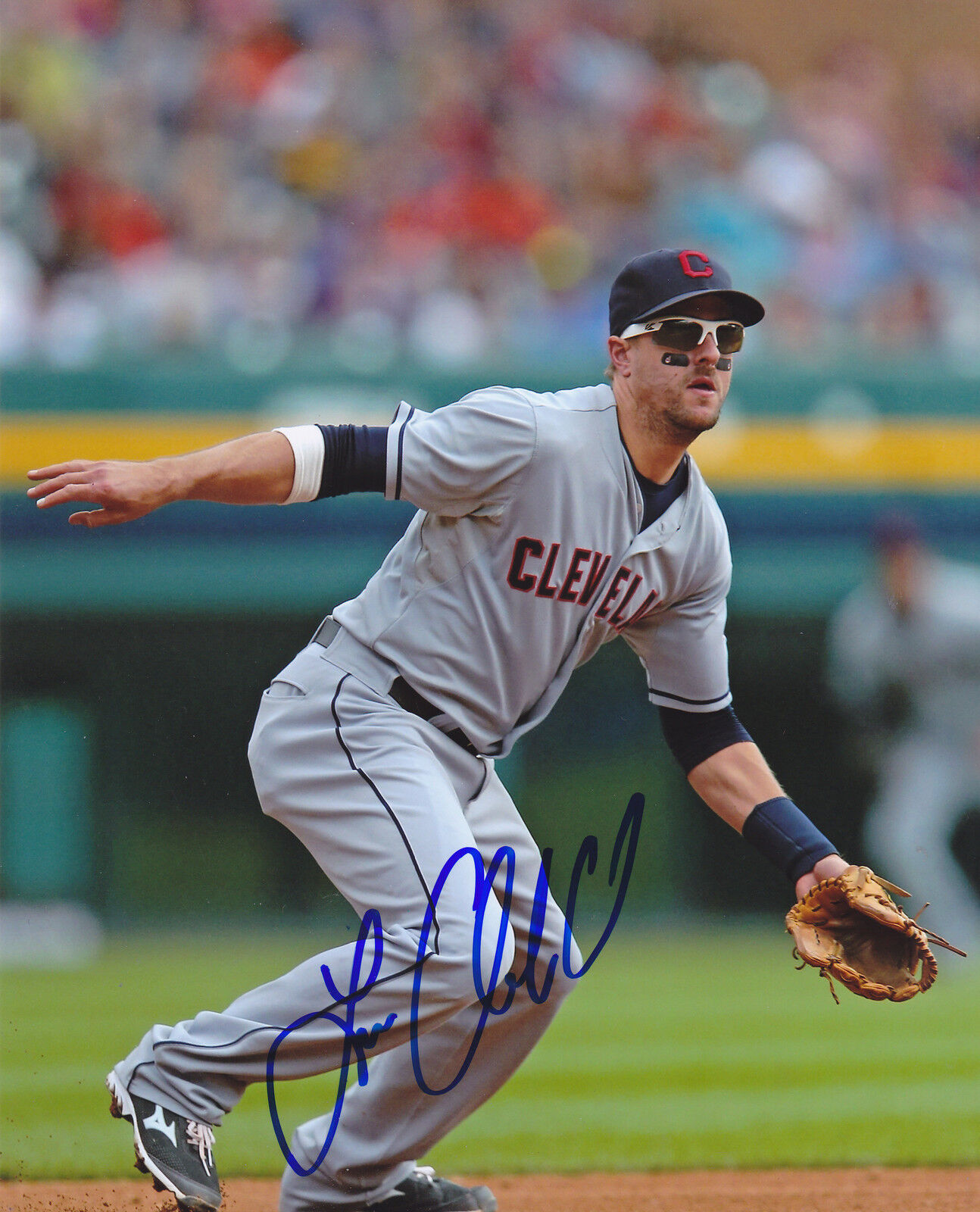 LONNIE CHISENHALL CLEVELAND INDIANS ACTION SIGNED 8x10