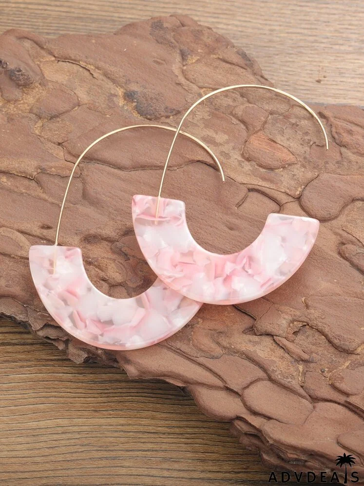 Geo Decor Cuff Hoop Earrings
