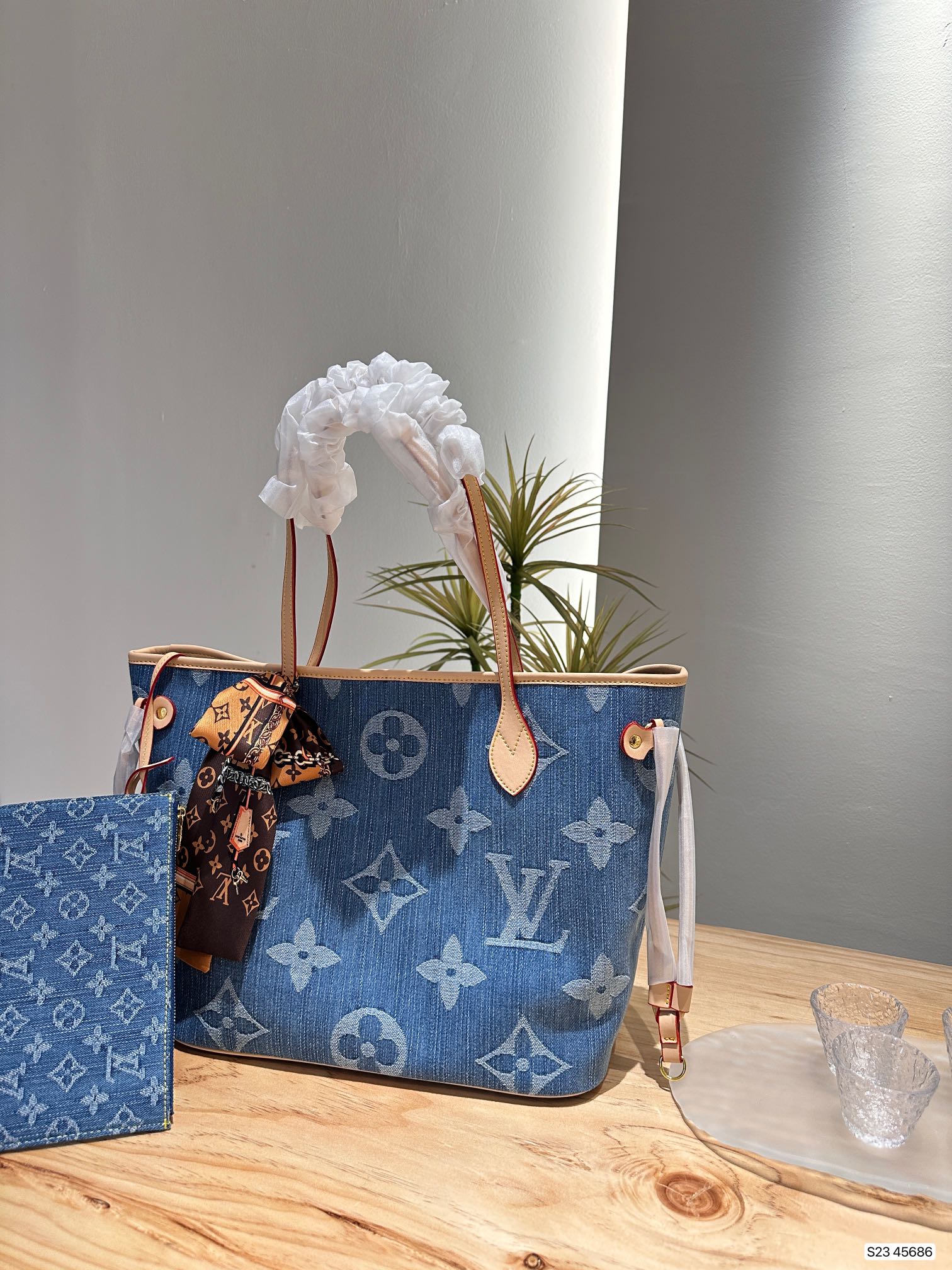 F0e7131cac816382b34605601a4cd2ca