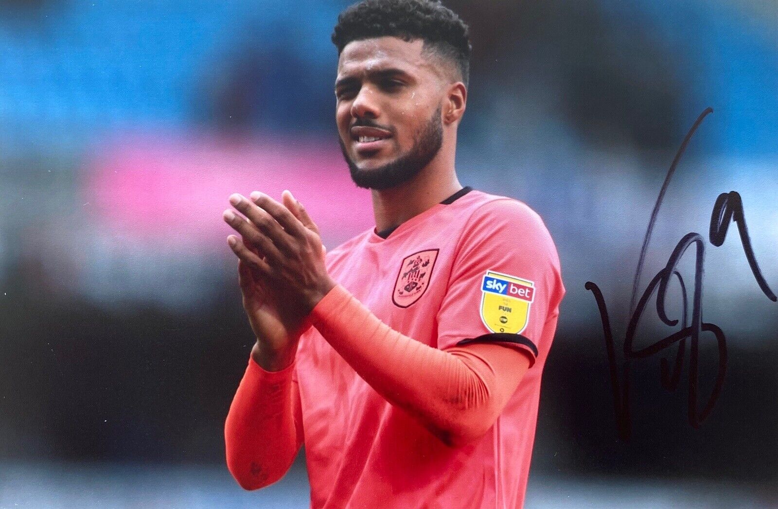 Elias Kachunga Genuine Hand Signed 6X4 Photo Poster painting - Huddersfield Town 5