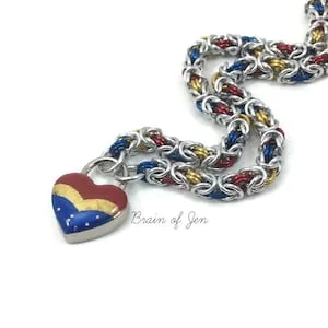 pornhint Pornhint Submissive Day Collar Wonder Woman Inspired Slave Collar with Heart Lock