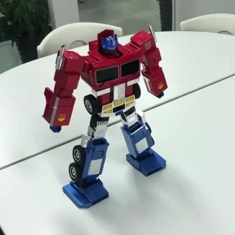 Transformers - Prime Automorph Remote Control Model
