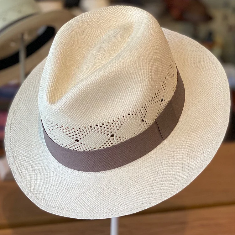 【Pre-sale】 ! 🌿Can be rolls up for packing -Handmade Panama Hat-Calado