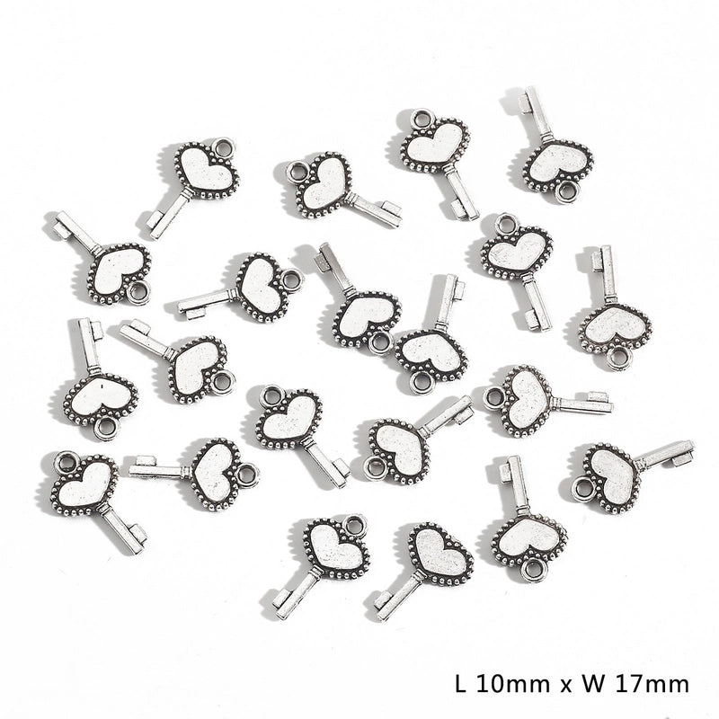 20 PCS/Package A Pack Of 30 Alloy Heart Shape Key Lock Pendant