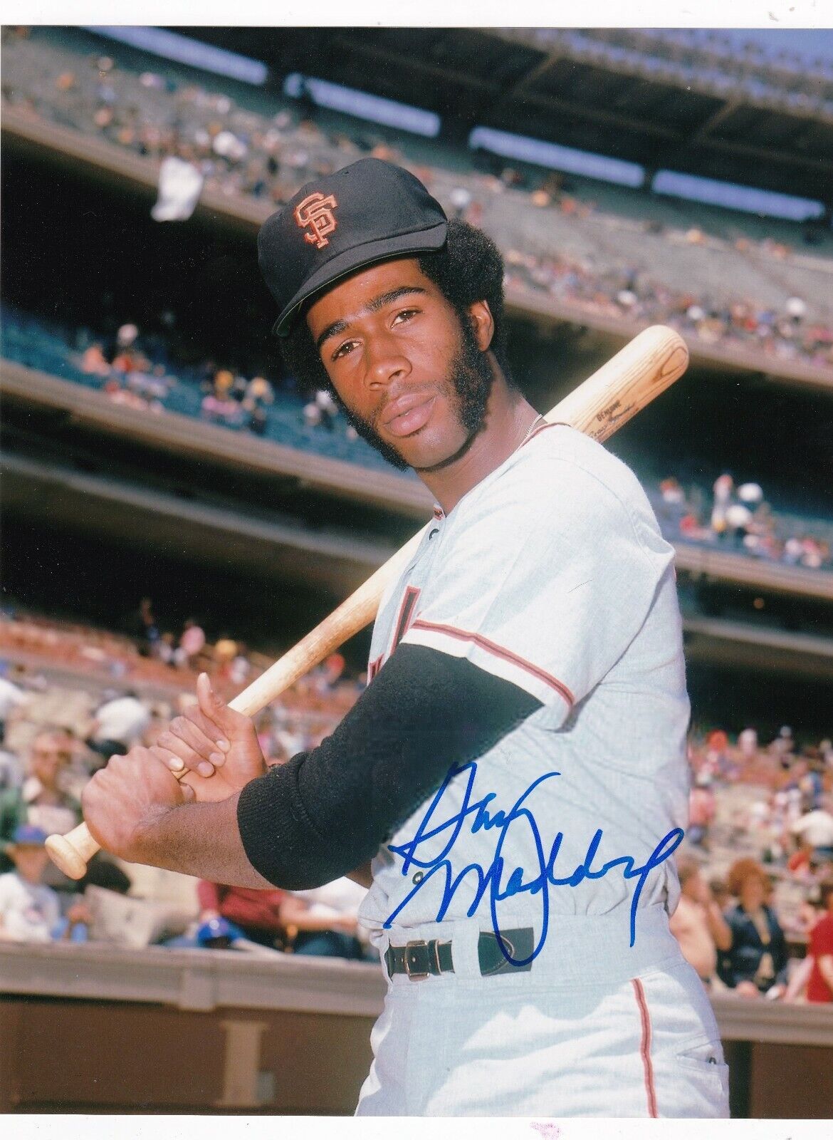 GARY MADDOX SAN FRANCISCO GIANTS ACTION SIGNED 8x10