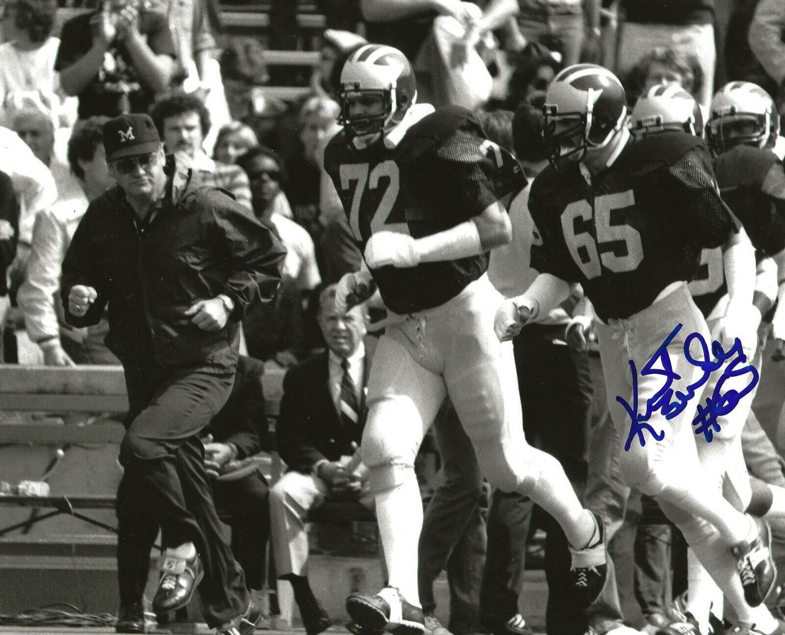 Kurt Becker Chicago Bears signed Michigan Wolverines 8x10 Photo Poster painting autographed 2