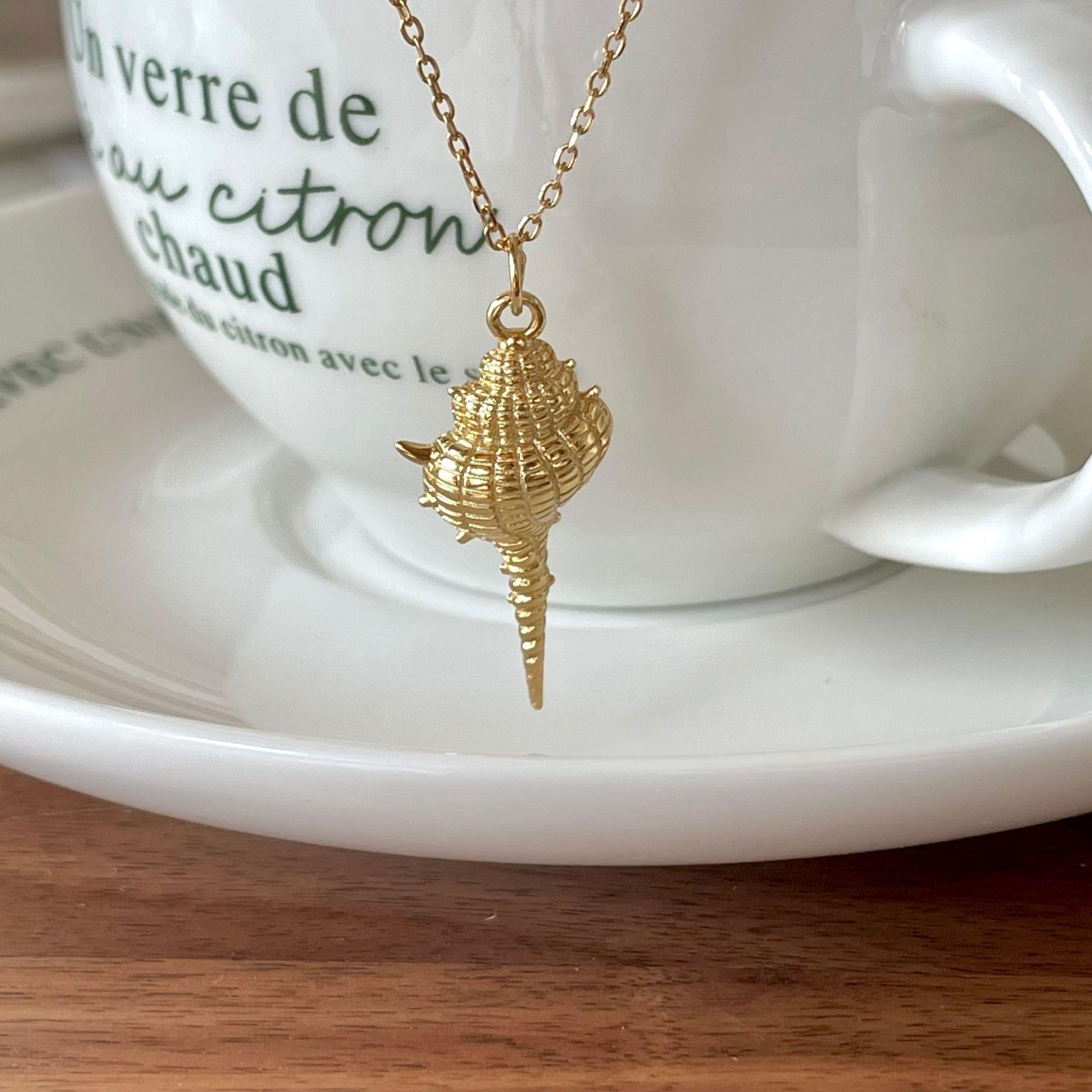 925 Sterling Silver Niche Conch Silver Necklaces