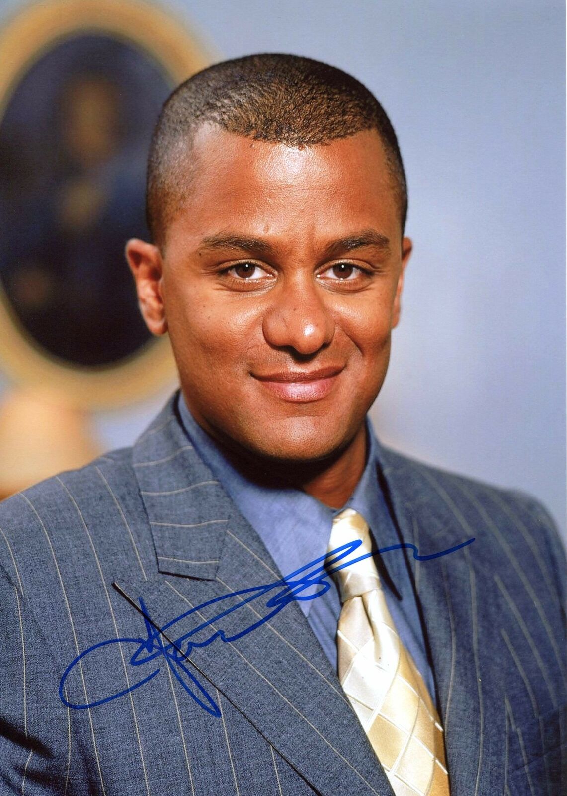 ACTOR Yanic Truesdale autograph, IP signed Photo Poster painting