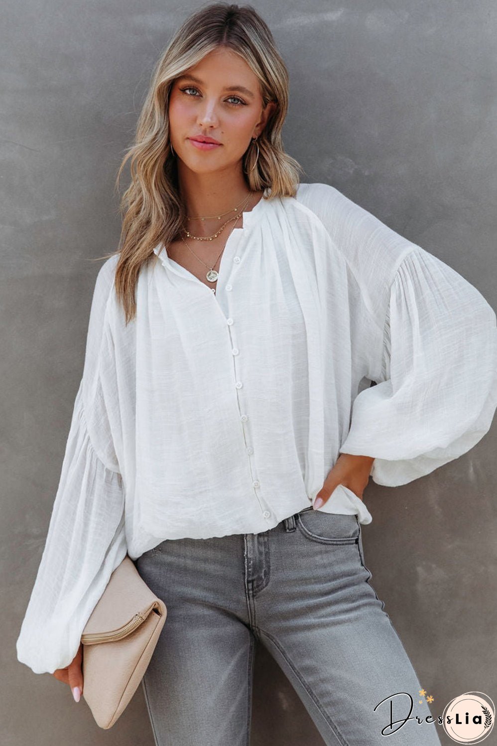 White V Neck Balloon Sleeve Shirt in Solid Color