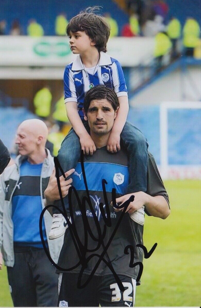 SHEFFIELD WEDNESDAY HAND SIGNED MIGUEL LLERA 6X4 Photo Poster painting 1.