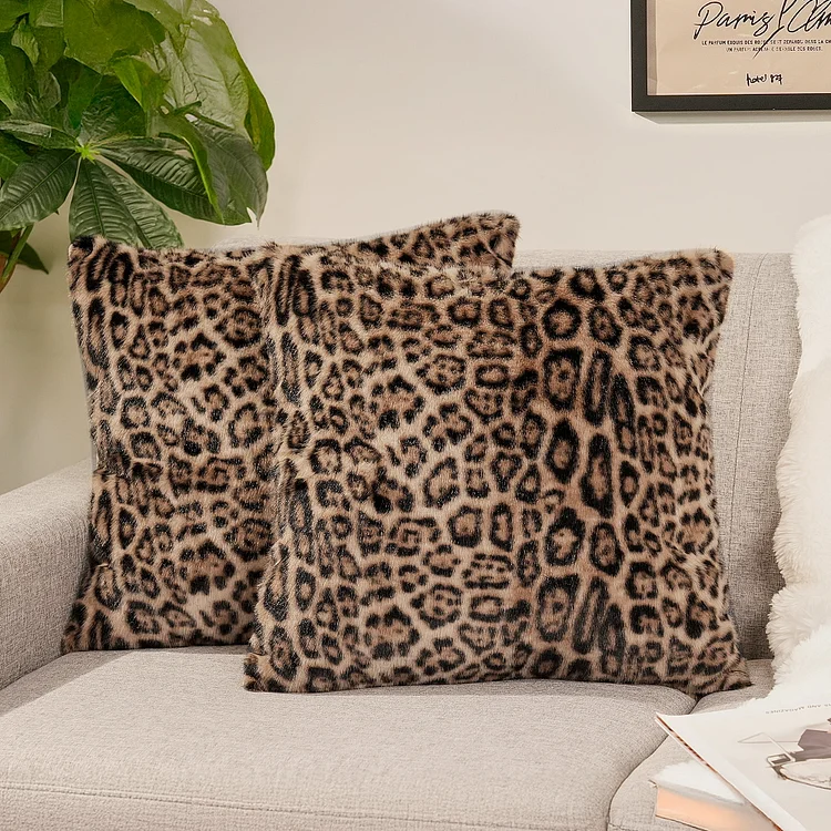 Sanmadrola Decorative Throw Pillow Covers 18x18 Plush Leopard Faux Rabbit Fur Cozy Super Soft Luxury Set of 2 Throw Pillow Cover for Christmas Sofa Couch Bed Living Room Home Decor