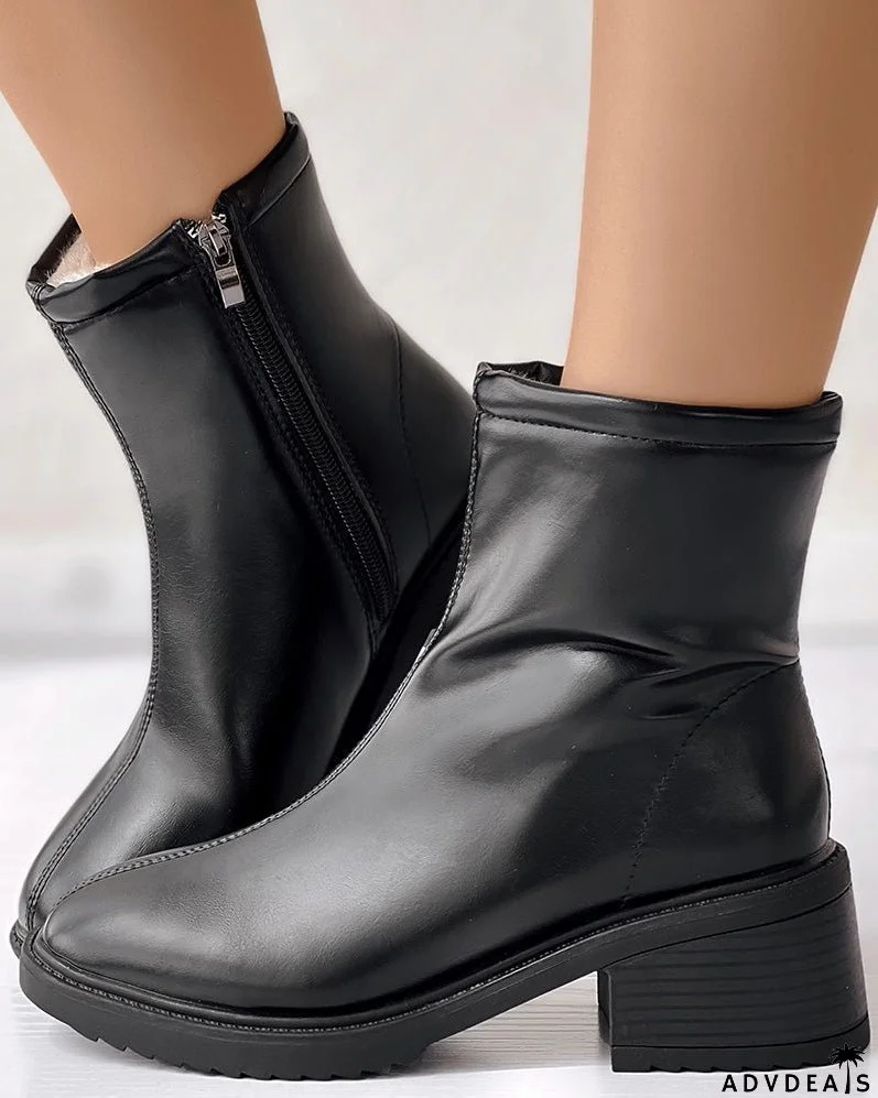 Supportive, lightweight orthopedic boots