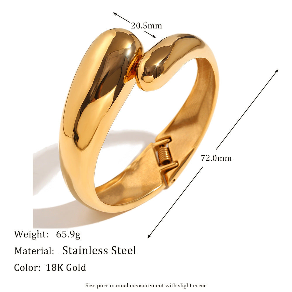 Niche Design Simple And Exaggerated Hand Jewelry Stainless Steel 18K Gold Plated Polished Double Snake Head Casting Large Bracelet For Women