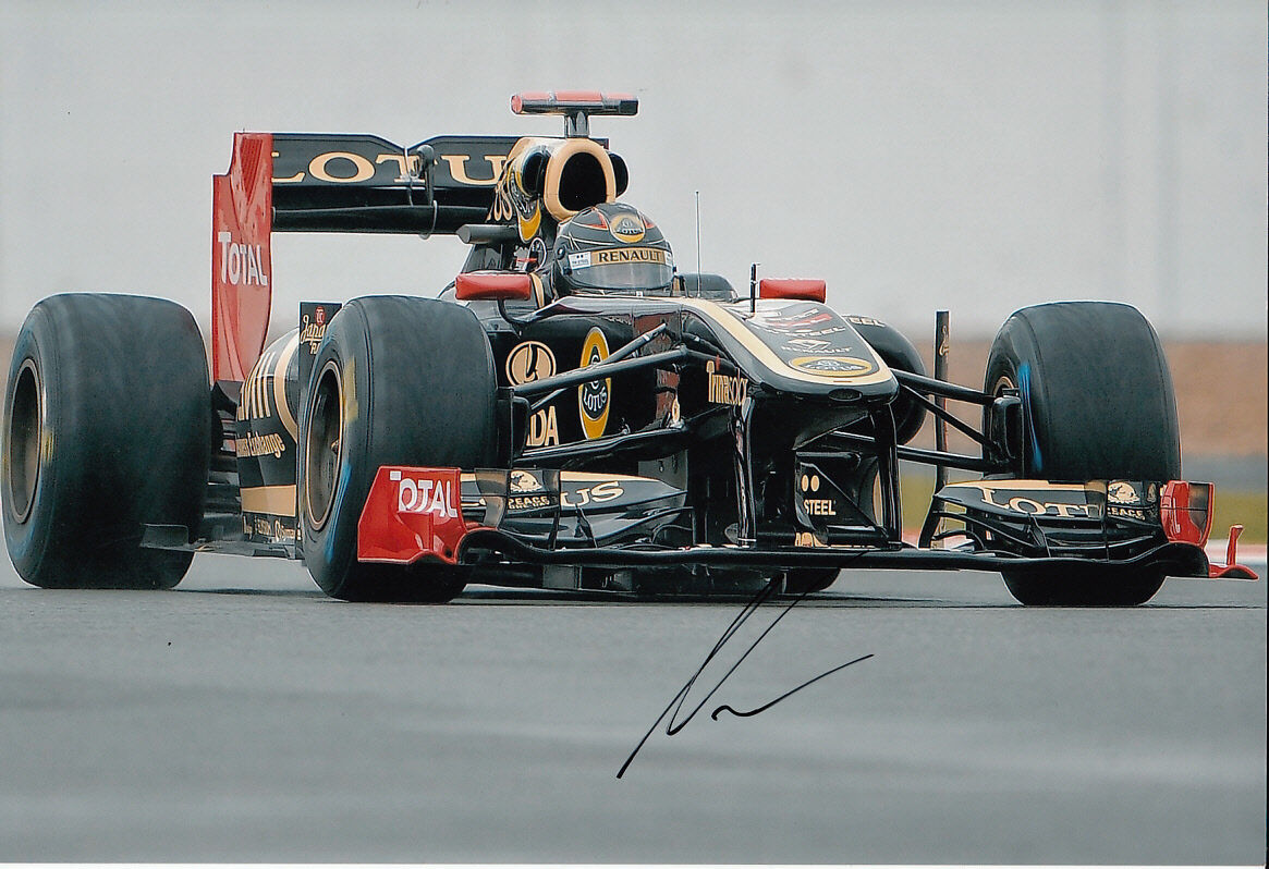 Nick Heidfeld Hand Signed Lotus Renault Photo Poster painting 12x8 1.