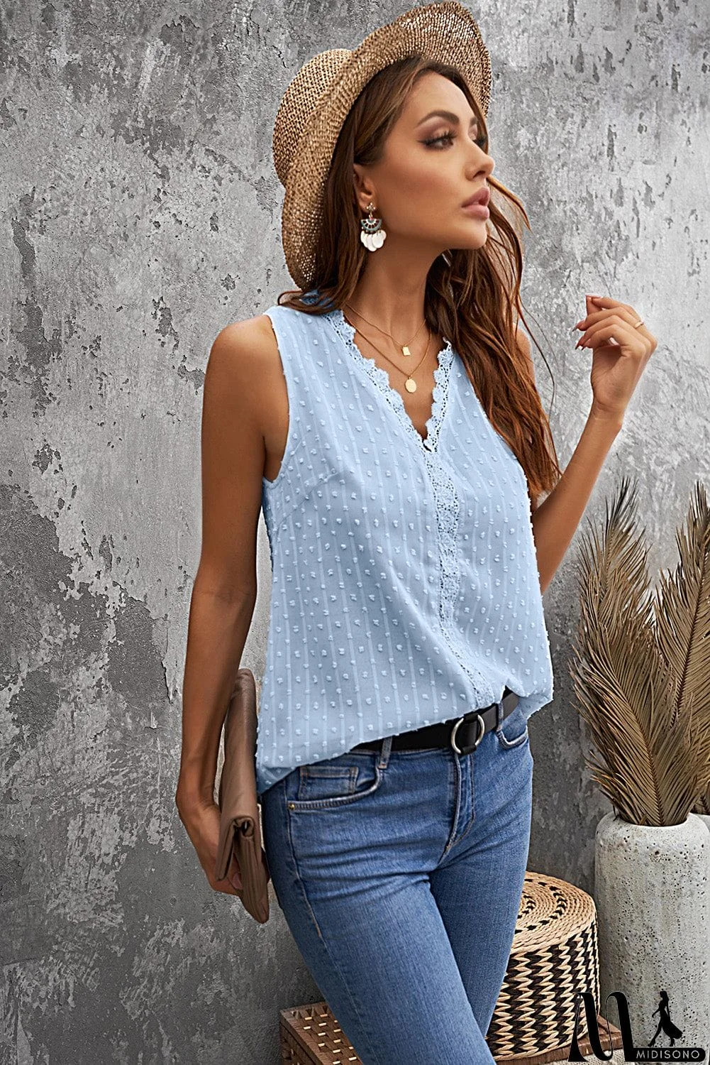 MidiSono - Crochet V Neck Textured Tank Top