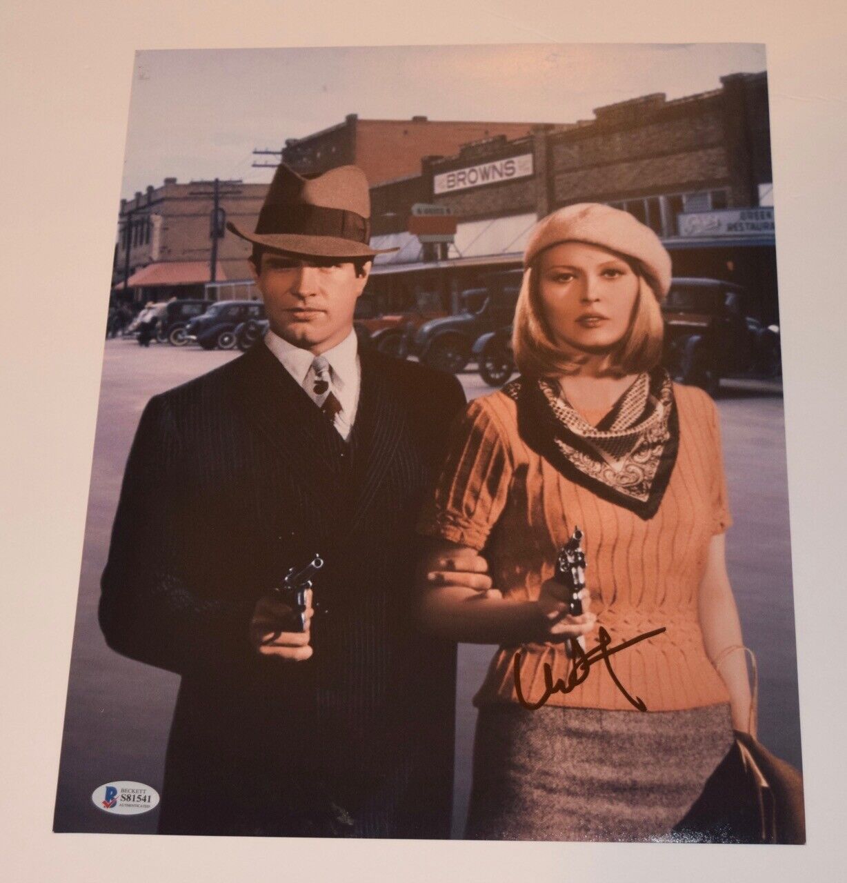 Warren Beatty Signed Autographed 11x14 Photo Poster painting BONNIE & CLYDE BAS Beckett COA