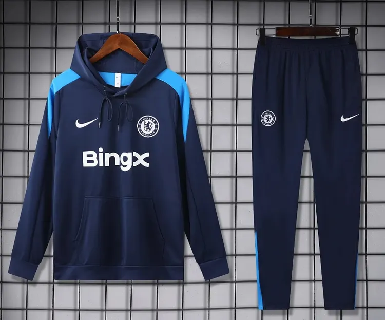 24-25 season Chelsea training hooded training jersey