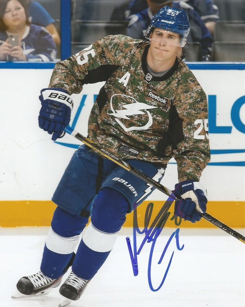 Tampa Bay Lightning Matt Carle Signed Autographed 8x10 Photo Poster painting COA A