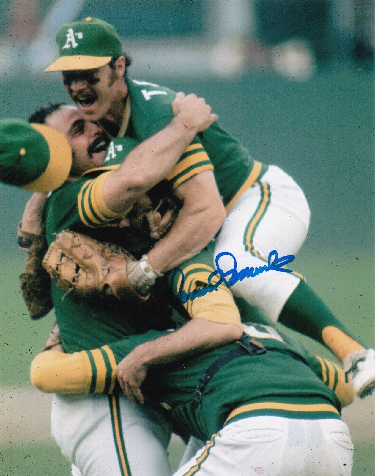 DAROLD KNOWLES OAKLAND A'S ACTION SIGNED 8x10