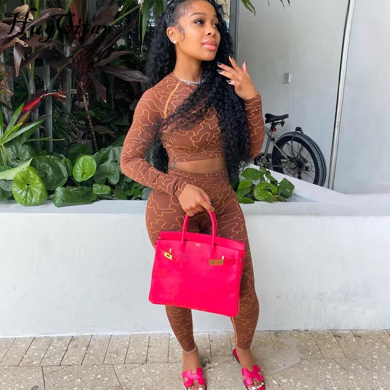 Hugcitar 2021 Summer Print Long Sleeves Slim Navel Top Leggings Set Bodycon Sexy Party Elegant Club Y2K Robe Beach