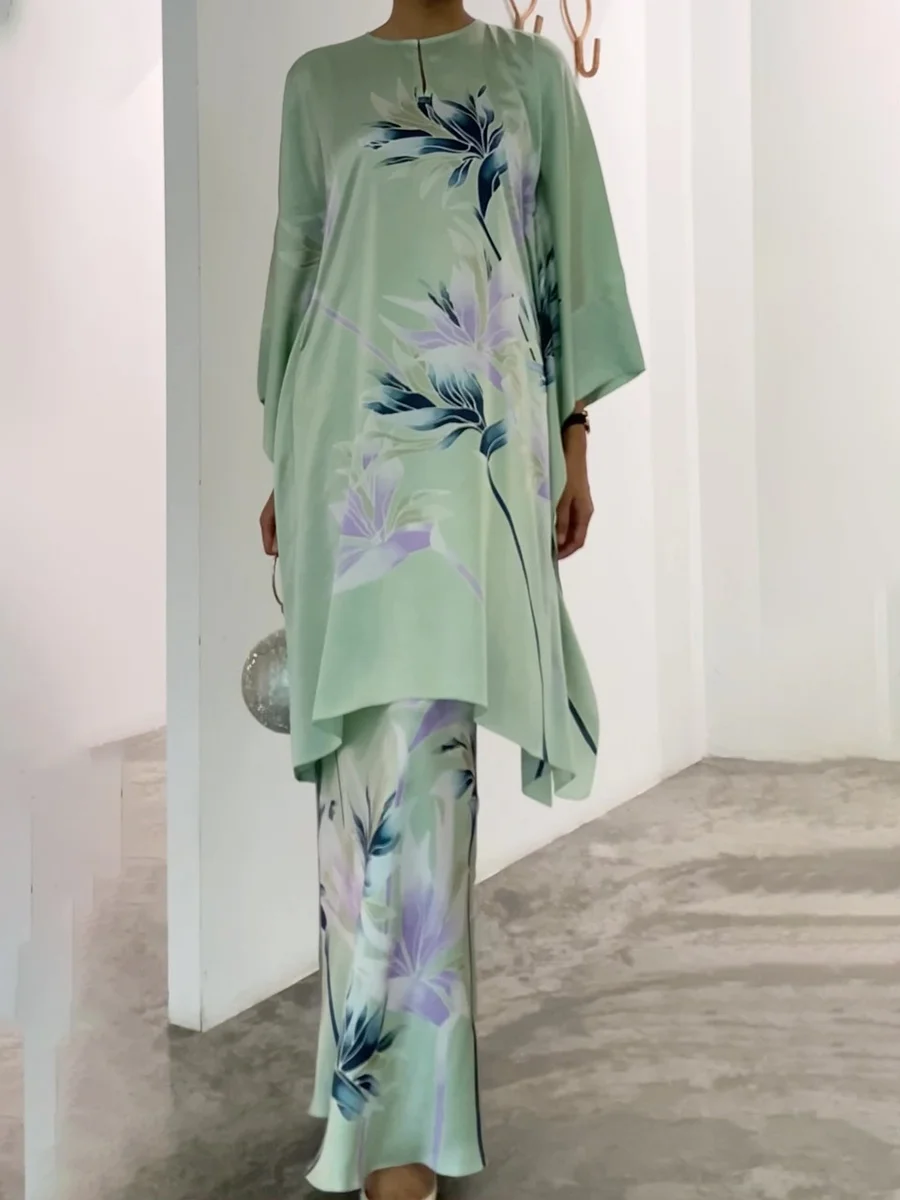 Women's Green Flowers Print Top Simple Skirt Set