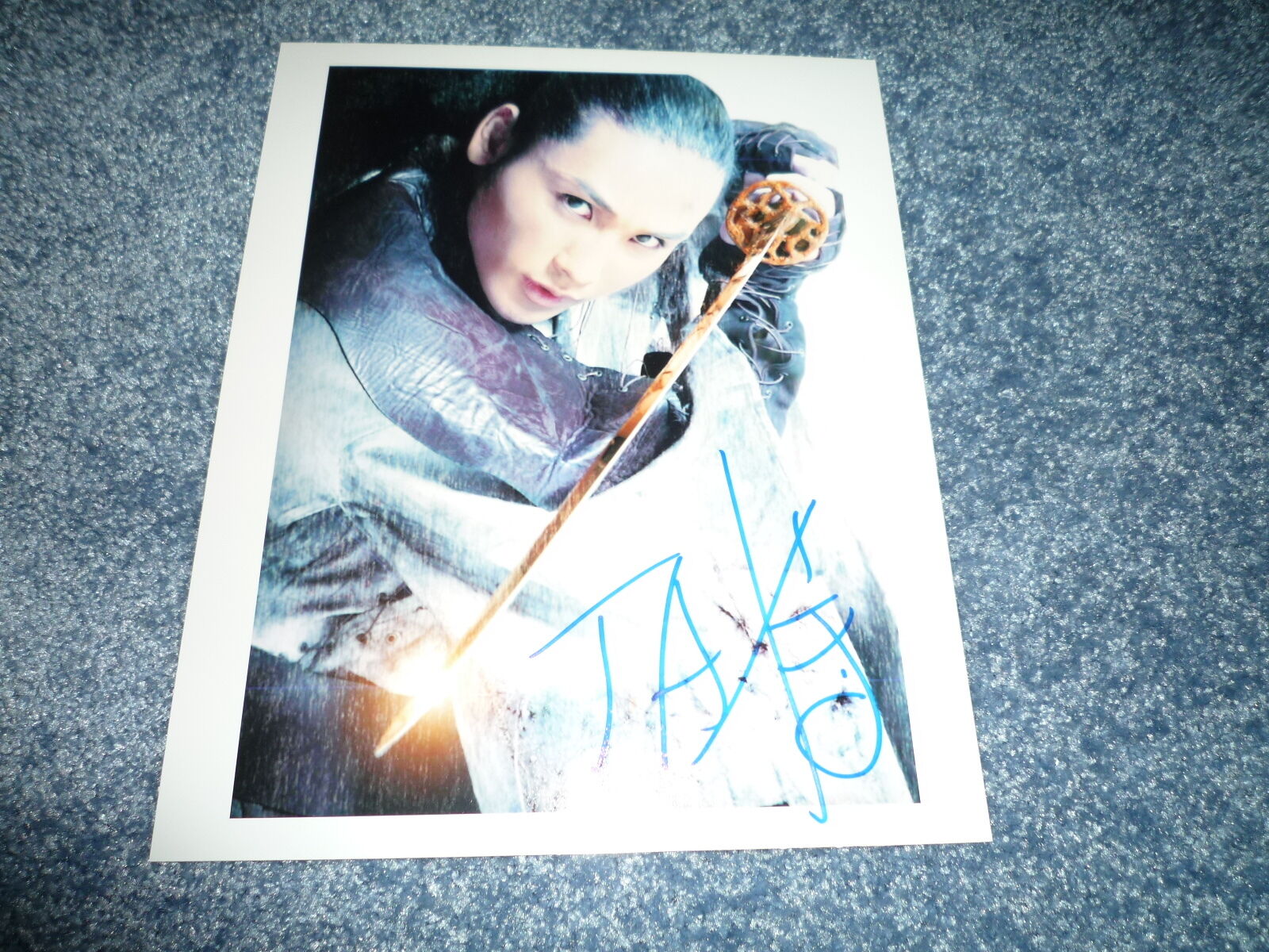 TAK SAKAGUCHI signed autograph 8x10 (20x25 cm) In Person JAPANESE ACTOR 坂口 拓