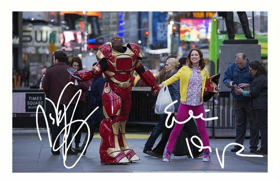 ELLIE KEMPER & TITUSS BURGESS - UNBREAKABLE KIMMY SCHMIDT AUTOGRAPH SIGNED Photo Poster painting