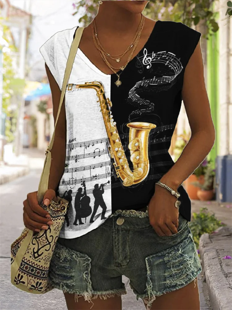 Jazz Band Saxophone Music Notes Contrast Tank Top