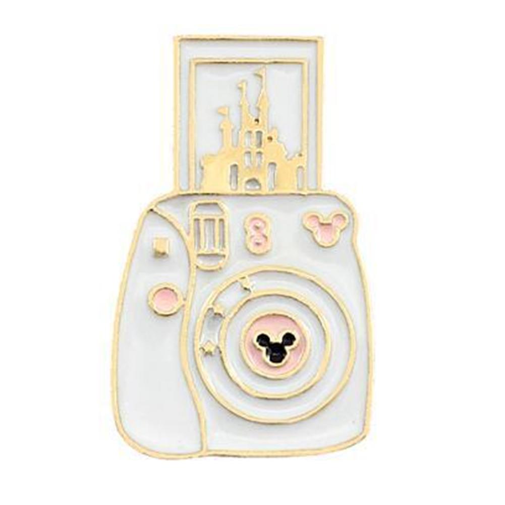 

Camera Castle Women Brooch Cartoon Enamel Pin on Backpack Badges Girls Gift, Pink, 501 Original