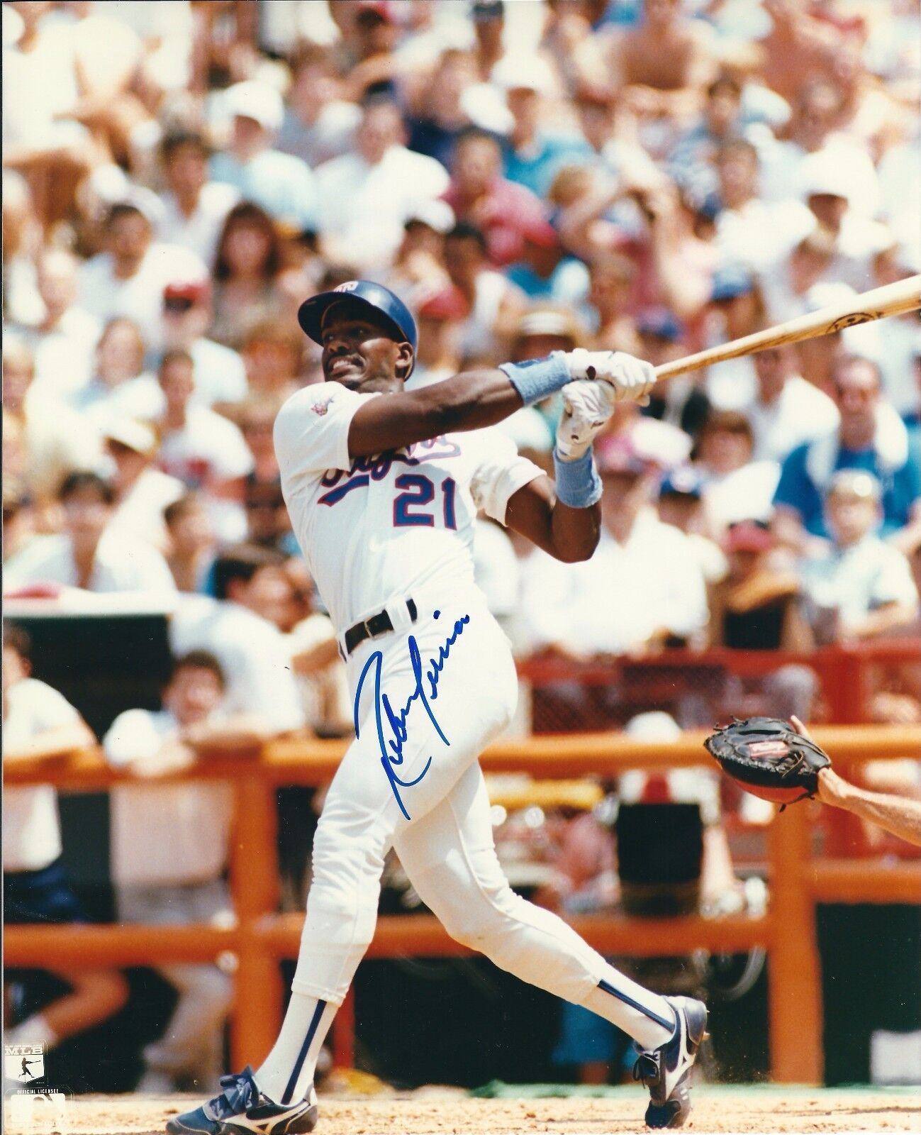 Signed 8x10 RUBEN SIERRA Texas Rangers Autographed Photo Poster painting - COA