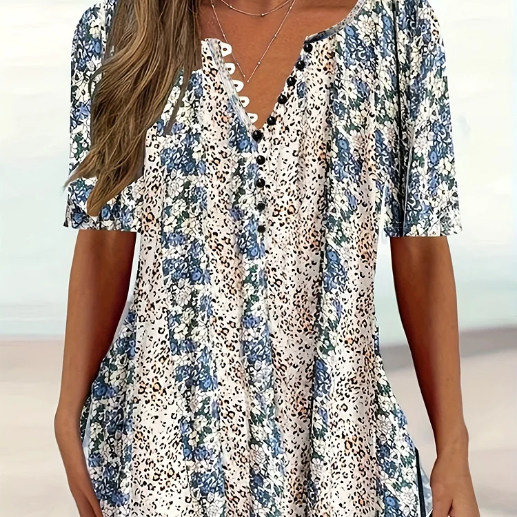 Look Stylish & Feel Comfortable: Women's Plus Size Colorblock Leopard & Floral Print T-Shirt