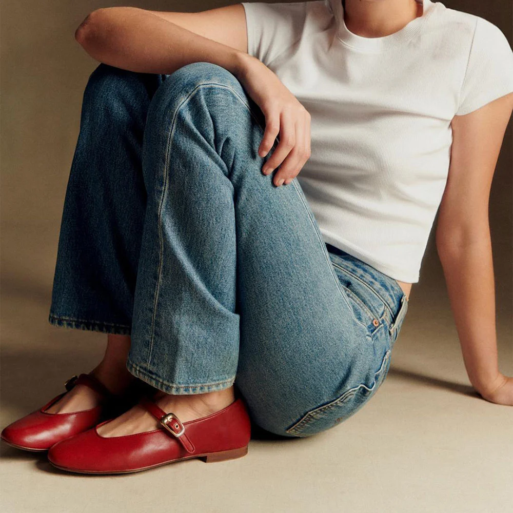 Faux Leather Round Toe Flat Buckle Women Mary Jane Shoes in Red