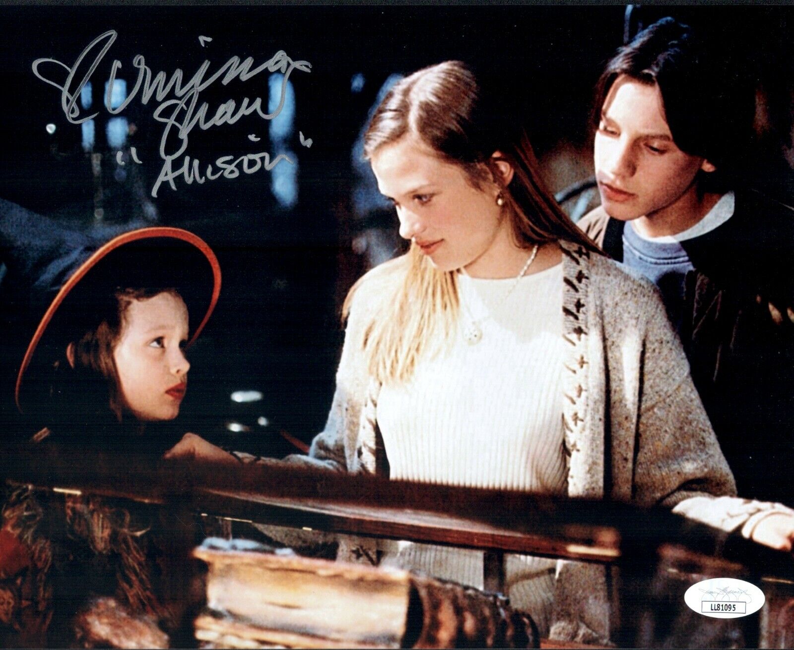 VINESSA SHAW Signed HOCUS POCUS Photo Poster painting 8x10 Autograph JSA COA Cert