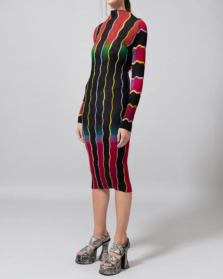 zoe pleated midi dress