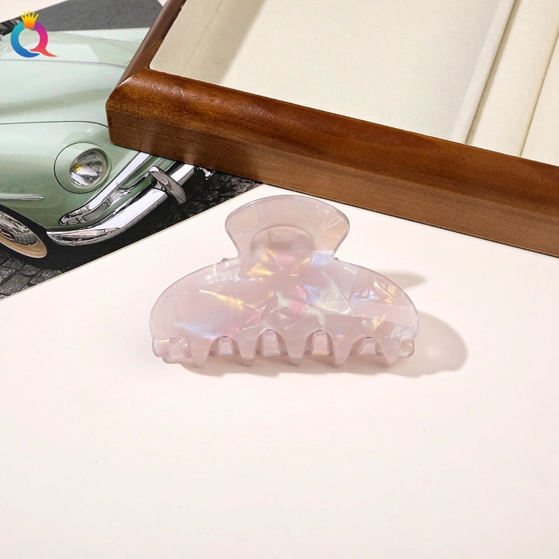 Women’s Minimalist Classic Style Solid Color PVC Hair Claws