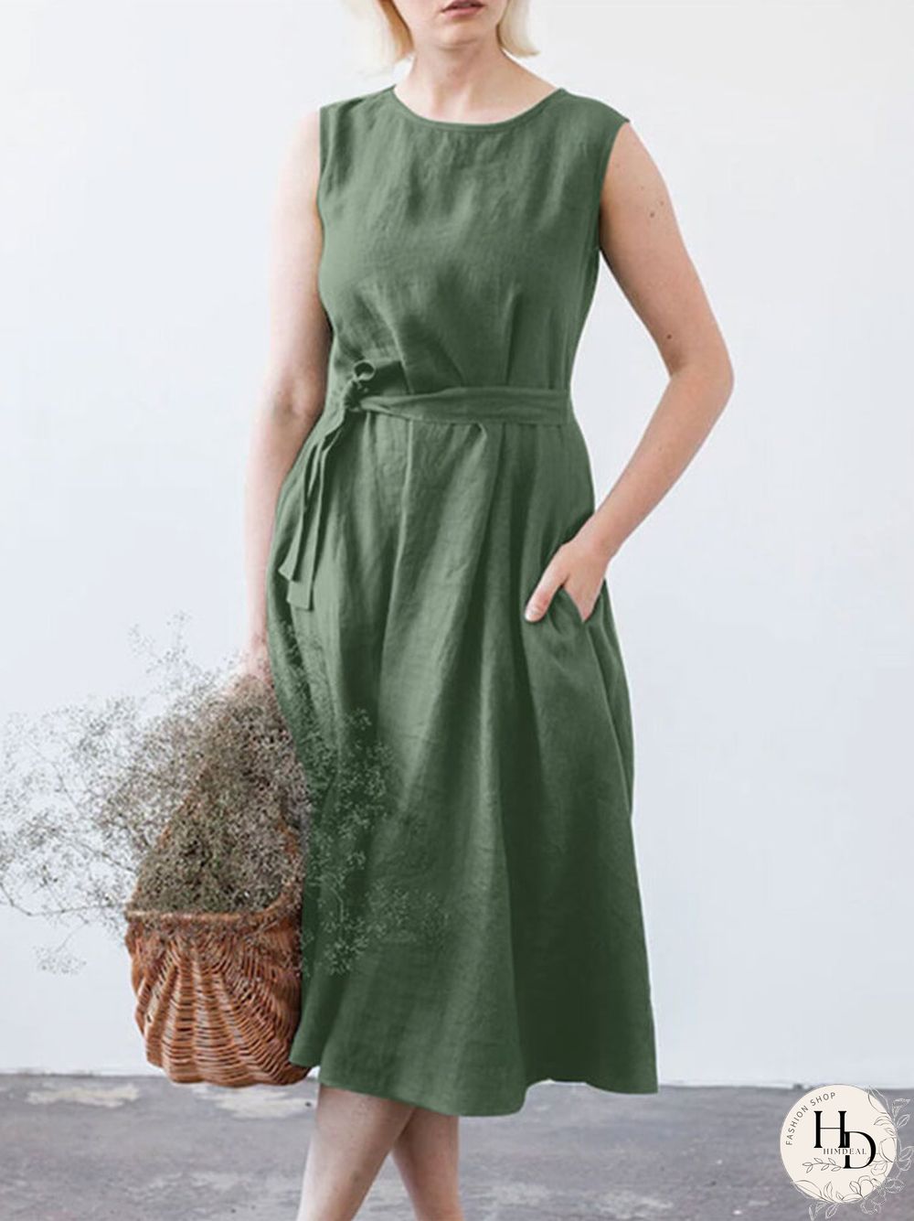 Solid Sleeveless Pocket Crew Neck Dress with Belt