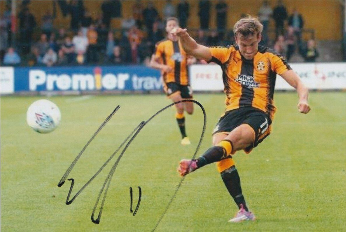 HARRISON DUNK HAND SIGNED 6X4 Photo Poster painting - CAMBRIDGE UNITED - FOOTBALL AUTOGRAPH 4