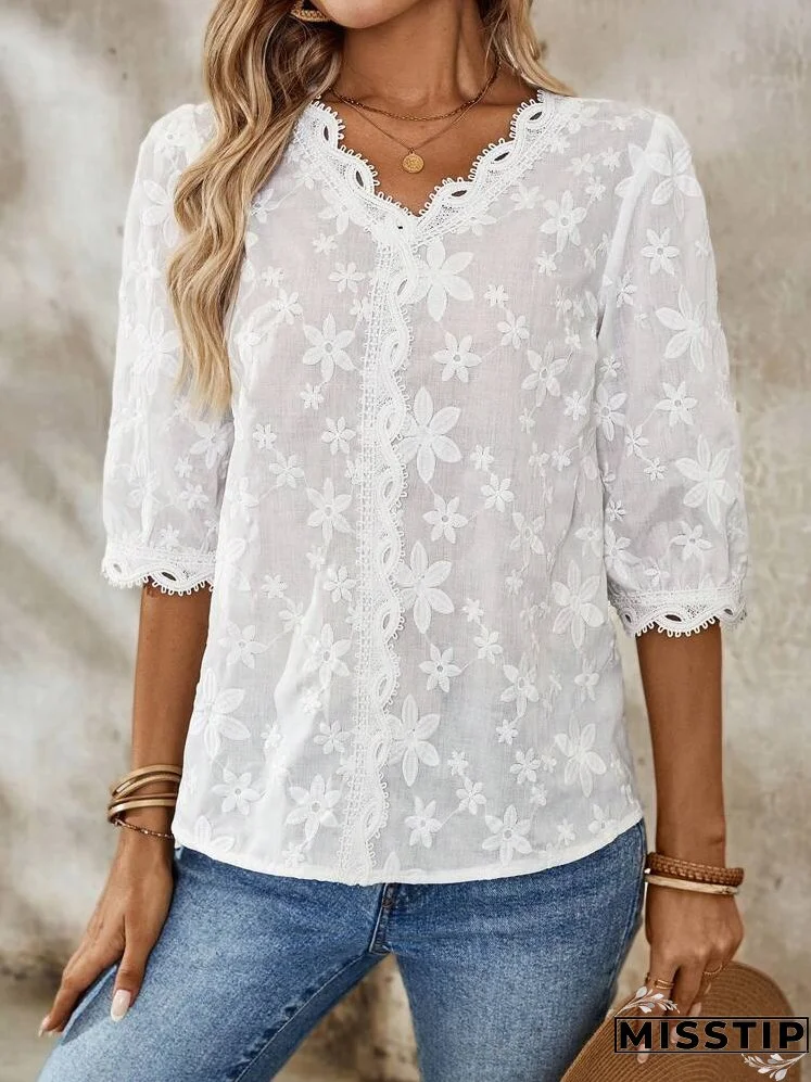 Women's Summer Loose Fit Floral And Striped Vacation Shirt With V-Neckline And Curved Hem