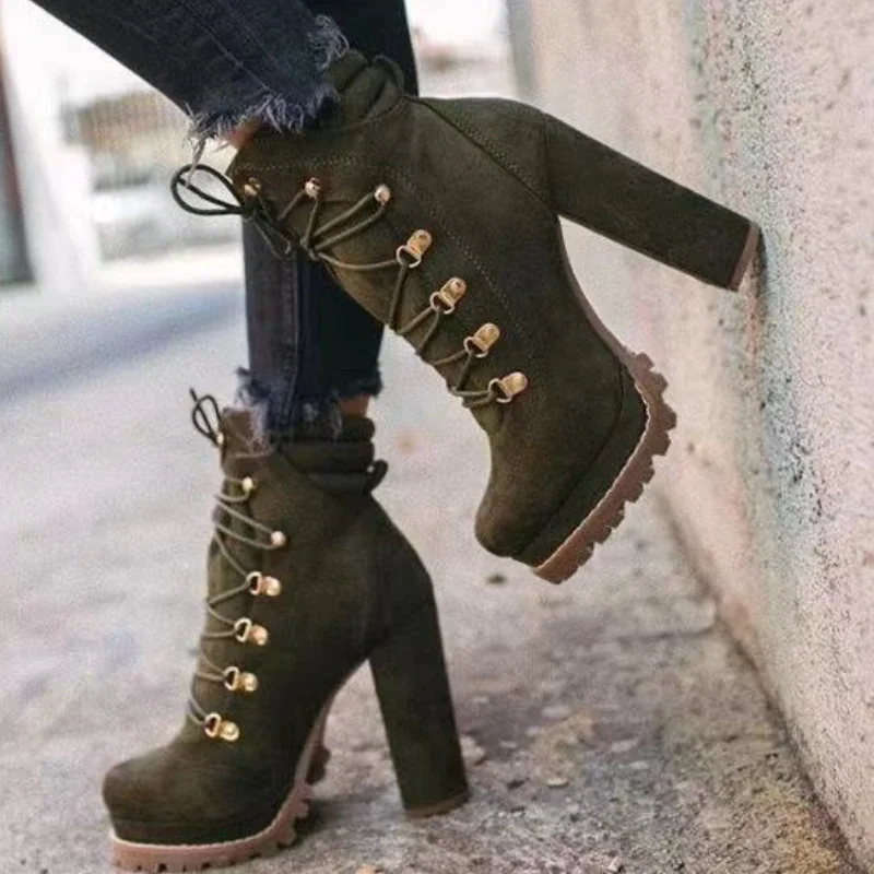 Qengg New Women's Martin Boots Fashion Lace-up Rivets Chunky High Heels Solid Casual Platform Comfort Ankle Boots Bota De Inverno