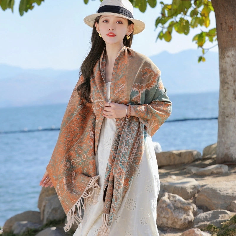 Yunnan Lijiang Tourism New Shawl Ethnic Style Scarf Women’s Retro Cape Thickened Cashmere Scarf