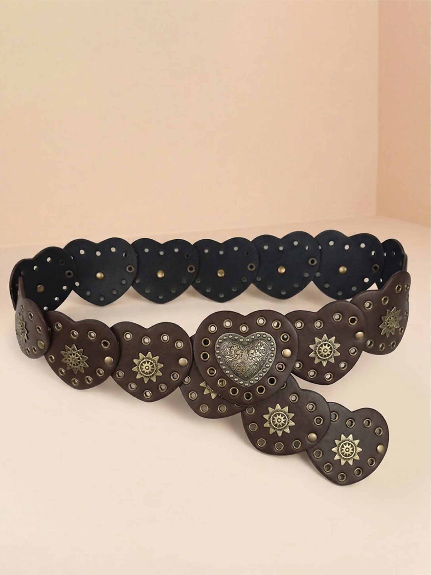 Perfect for a Desert Getaway &mdash; Coffee Brown Heart-Shaped Carved Western Waist Belt