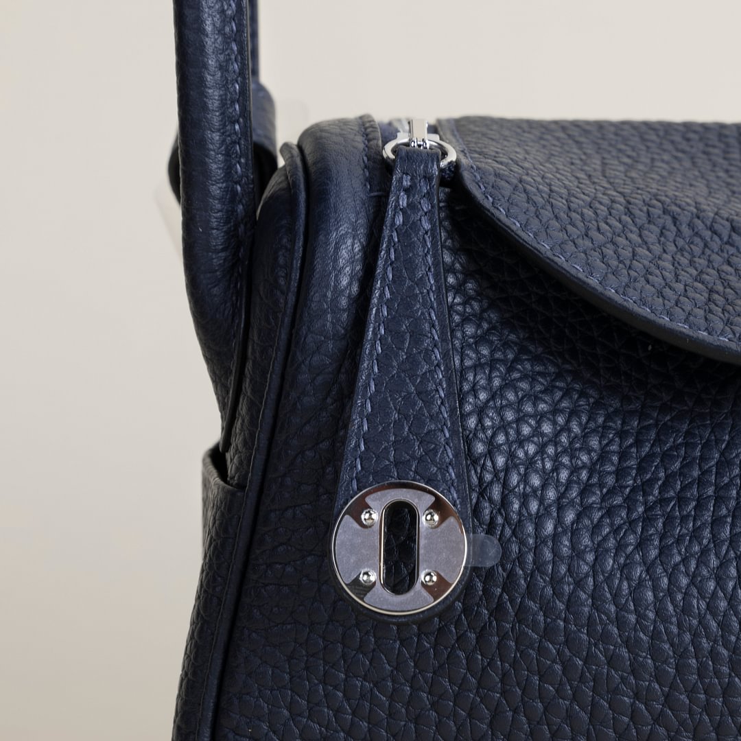 Mini Lindy Clemence leather 2Z Blue nuit PHW