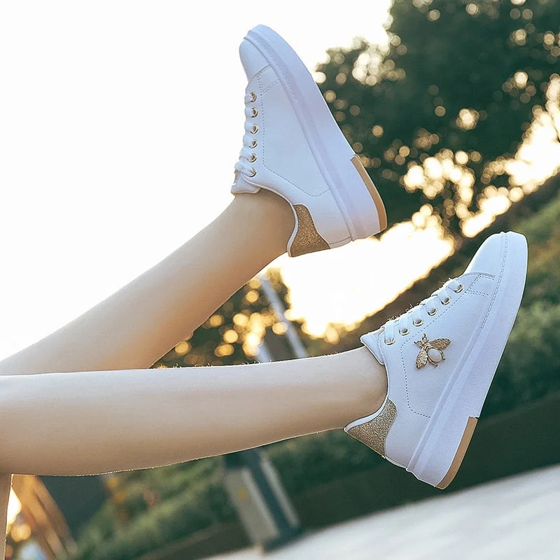 White Shoes Women Sneakers Platform Zapatos De Mujer Fashion Rhinestone Chaussures Femme Bee Lady Footware Patchwork ST351