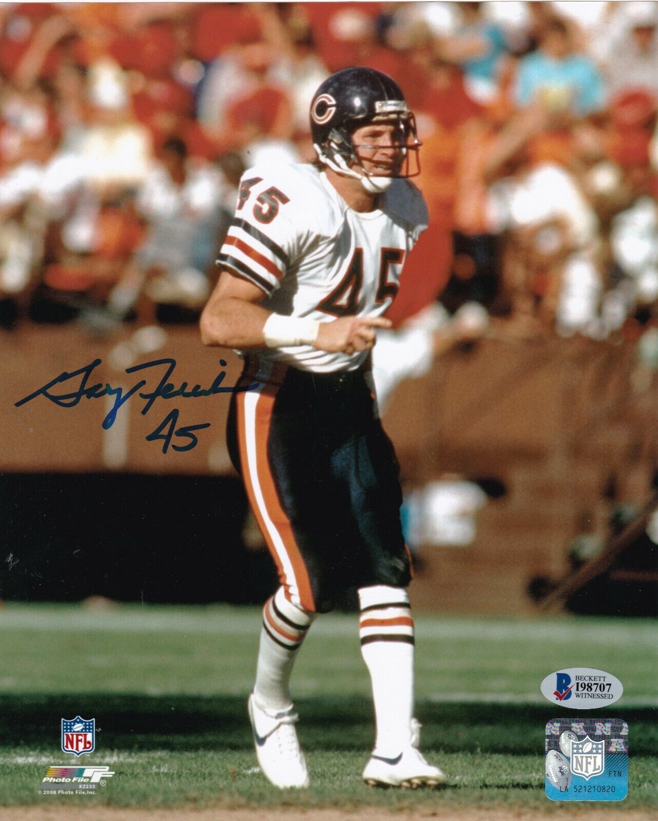 GARY FENCIK CHICAGO BEARS BECKETT AUTHENTICATED ACTION SIGNED 8x10