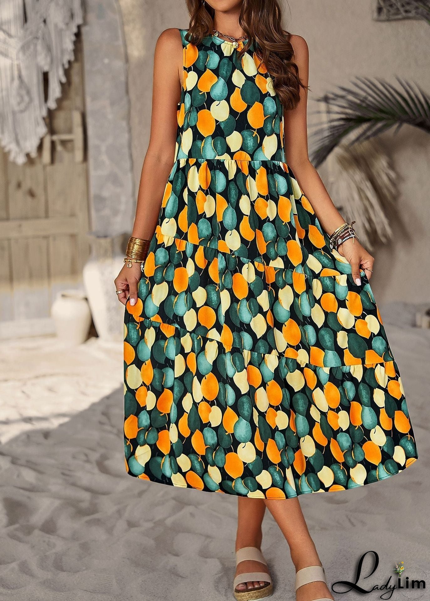 Modern and Comfortable Dress