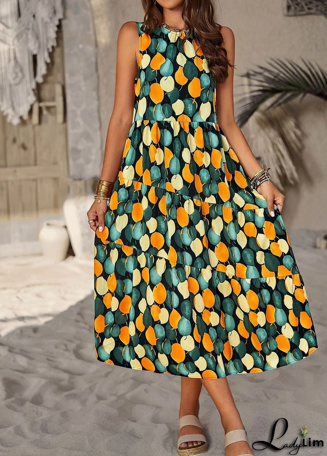 Modern and Comfortable Dress