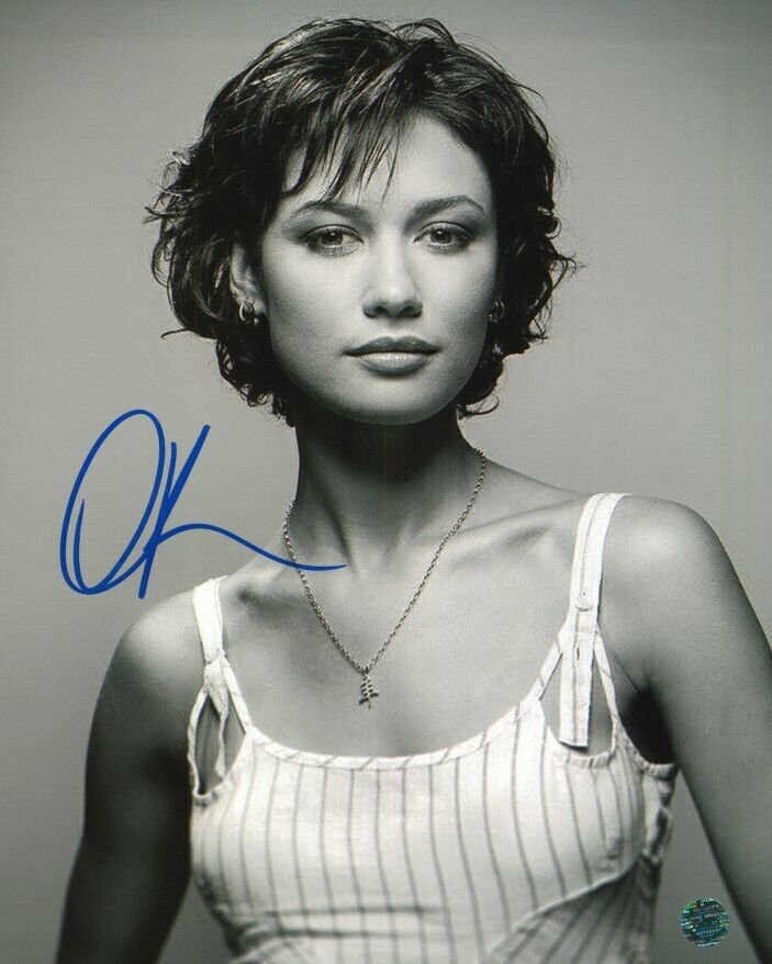 Olga Kurylenko Autographed Original 8x10 Photo Poster painting LOA TTM