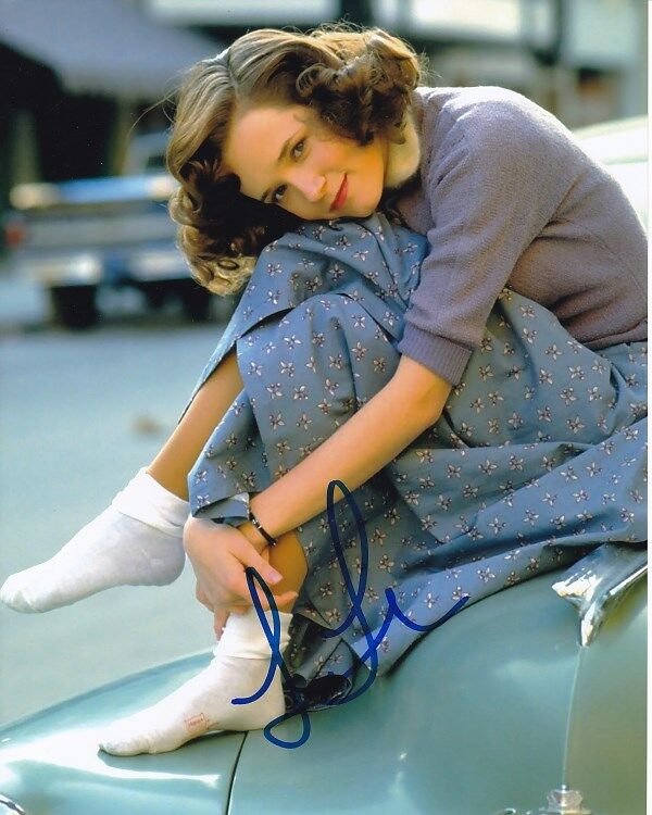 LEA THOMPSON Signed Autographed BACK TO THE FUTURE LORRAINE BAINES MCFLY Photo Poster painting