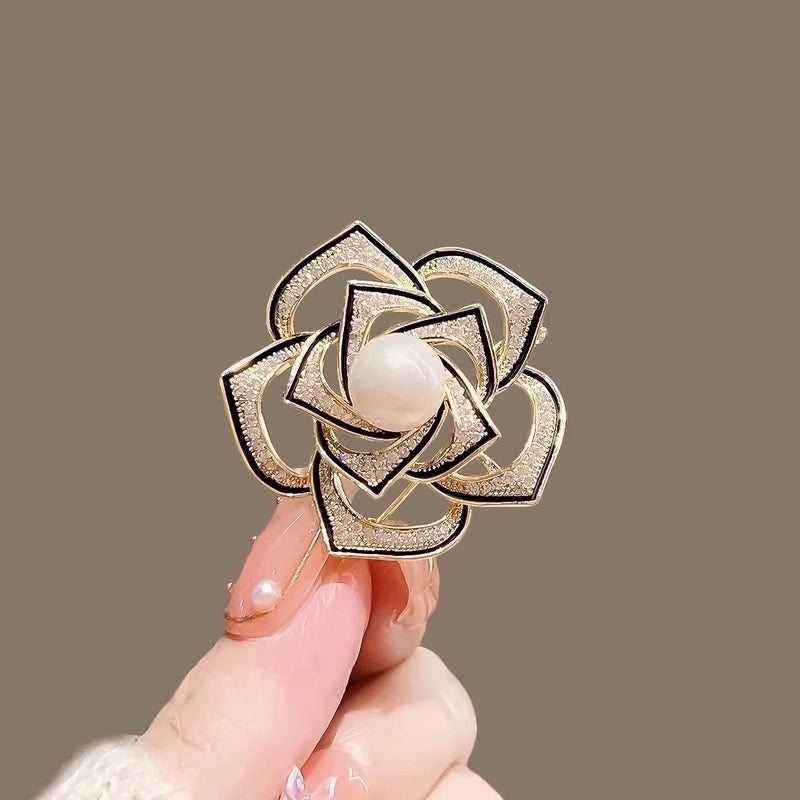 Shiny Pin Flower Zinc Alloy Enamel Inlay Rhinestones Women's Brooches